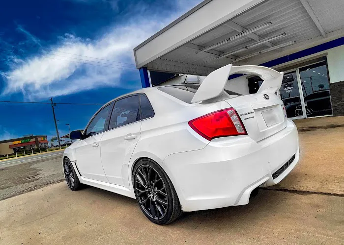 Precision Automotive & Transmission Picture 4