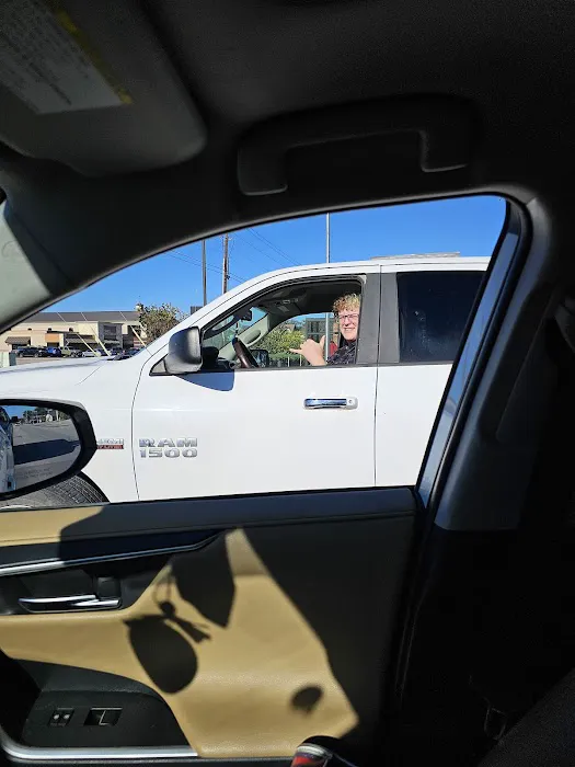 Riverhills Automotive Services Center Picture 6