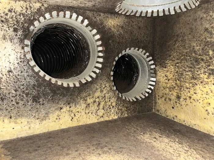 TX Builder, Attic Insulation & Air Duct Cleaning Specialist Picture 1