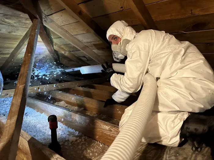 TX Builder, Attic Insulation & Air Duct Cleaning Specialist Picture 3