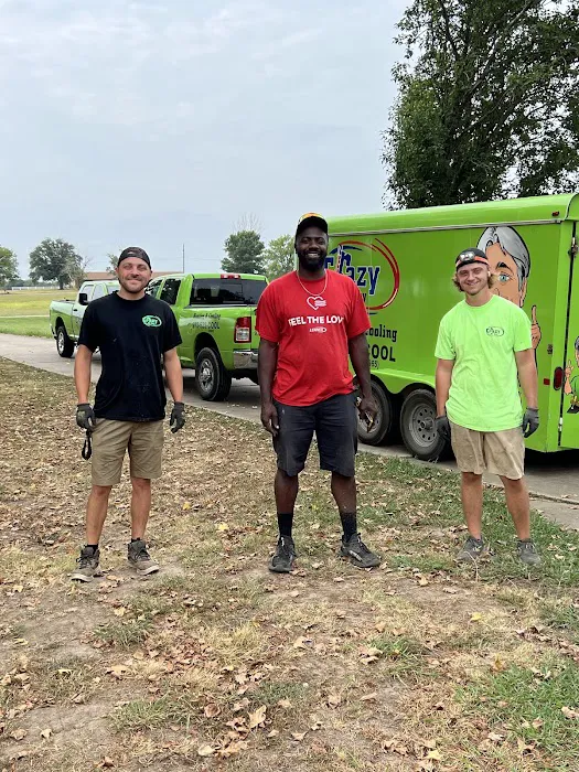 Crazy AC Guy Picture 7