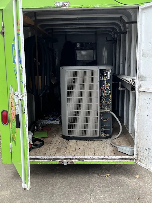 Crazy AC Guy Picture 6