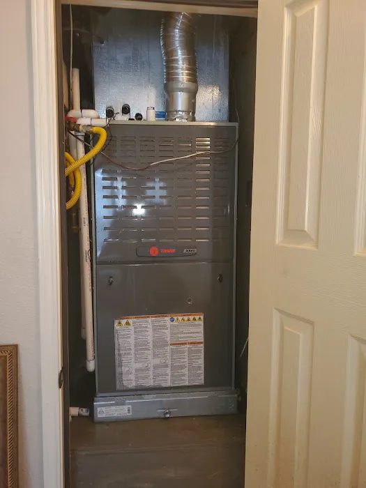 HomeStar Pros Heating & Cooling Picture 4