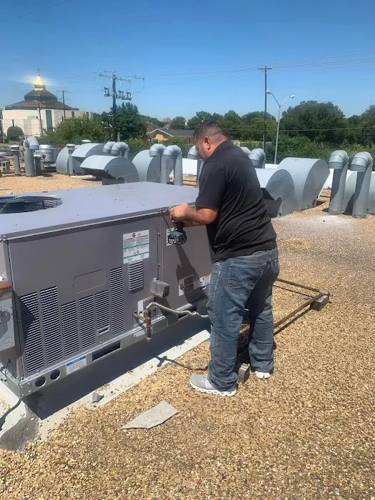 Saul Ramirez Heating & A/C Picture 1