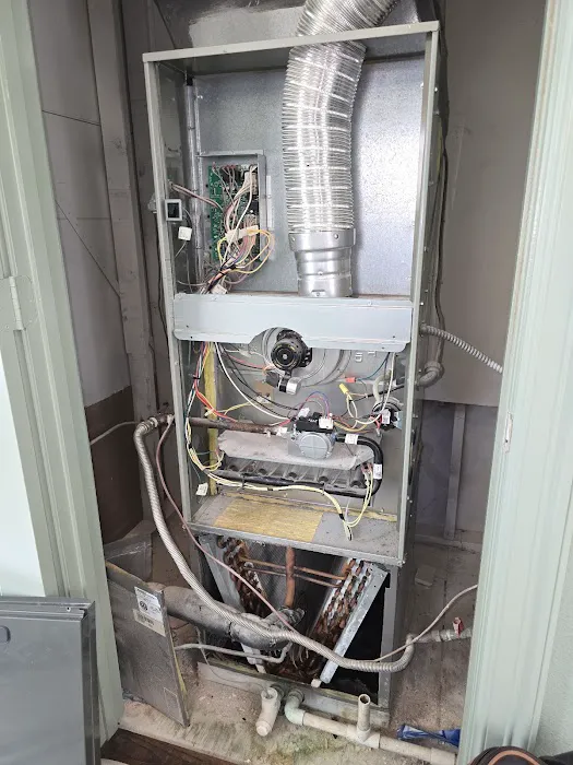 5 Star A/C and Heating Picture 3