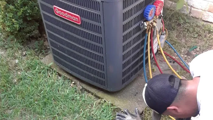 Frosty's LLC Picture 1