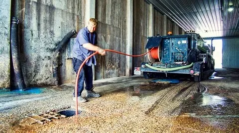 Aqua Blast Craftsmen Picture 1