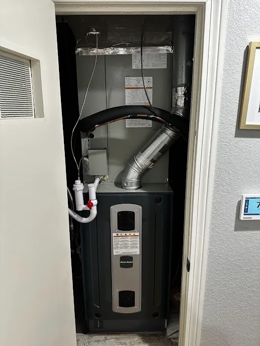 Varsity Zone HVAC of Roanoke Picture 3