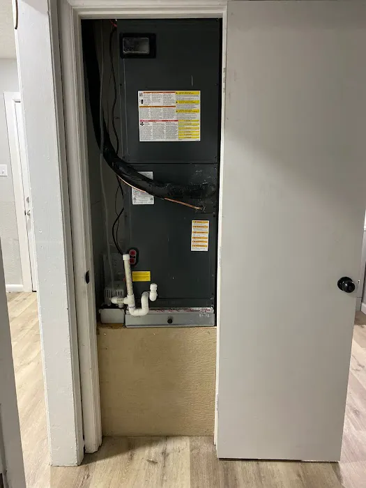 HVAC MAX SOLUTIONS LLC Picture 2