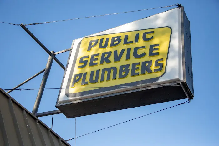 Public Service Plumbers Picture 8