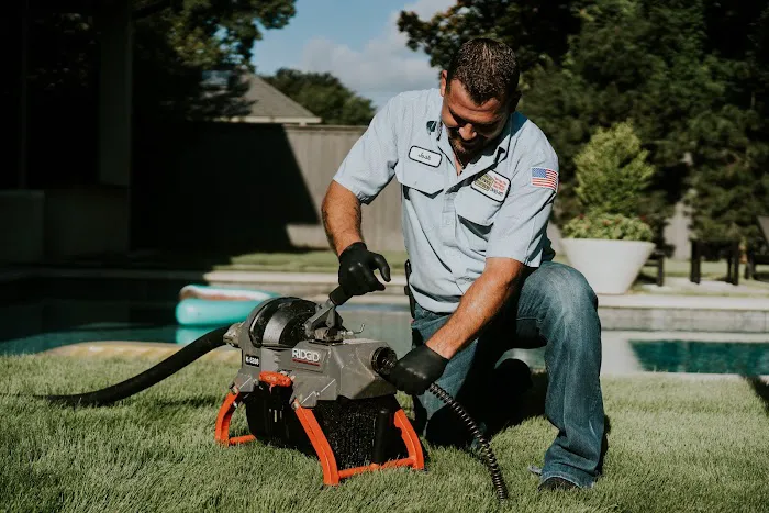 Public Service Plumbers Picture 6