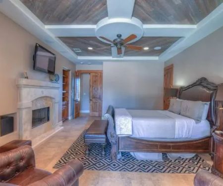 Centerline Services LLC