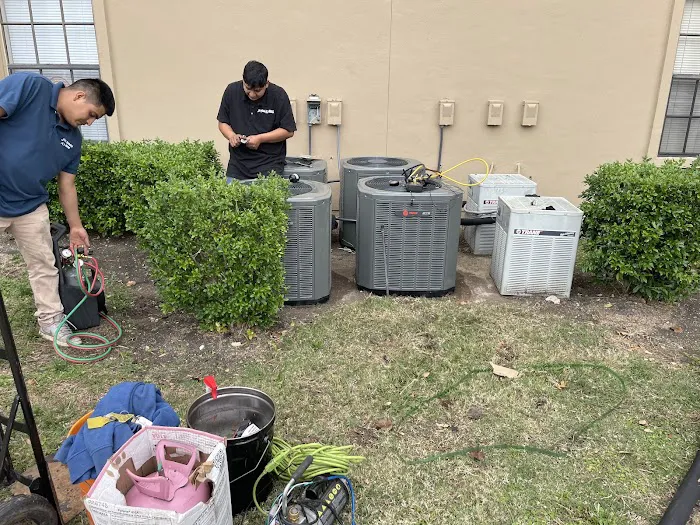 Xsail Mechanical A/C & Heating Picture 10