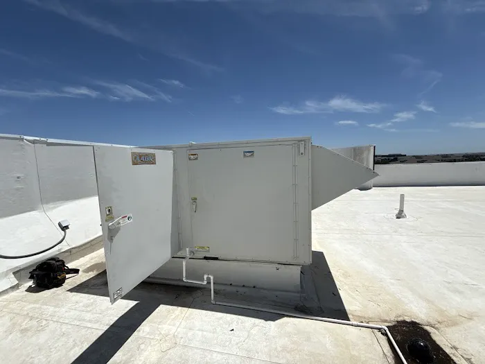 Breeze Air, Heat & Electrical Picture 3