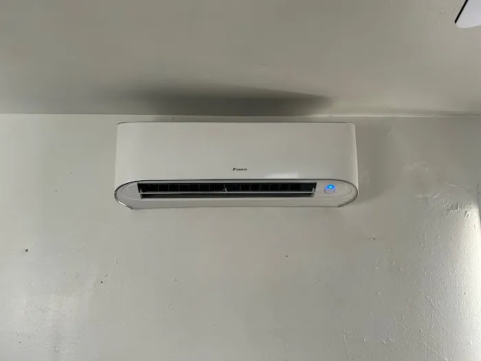 MR Air Solutions Picture 5