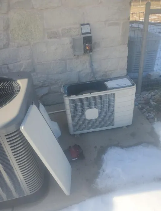 Hutchins Plumbing & Air Conditioning Picture 8