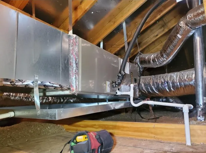 Hutchins Plumbing & Air Conditioning Picture 9