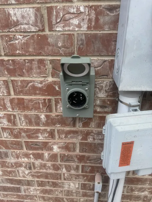 Team Enoch: Electric, Plumbing, Air, Roofing Picture 7