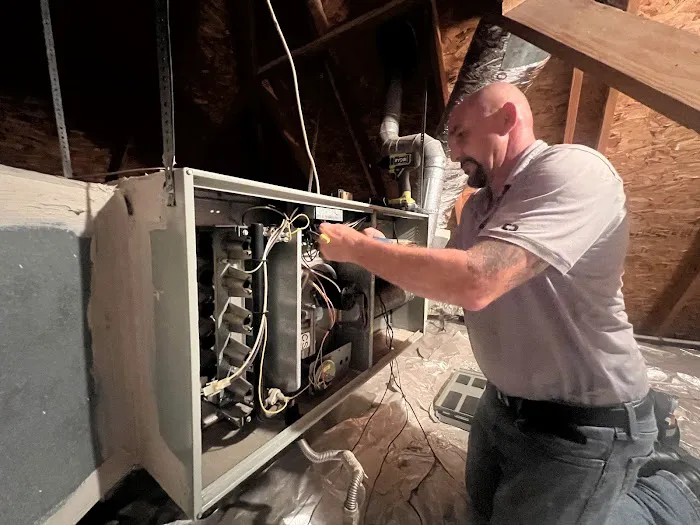 Team Enoch: Electric, Plumbing, Air, Roofing Picture 9