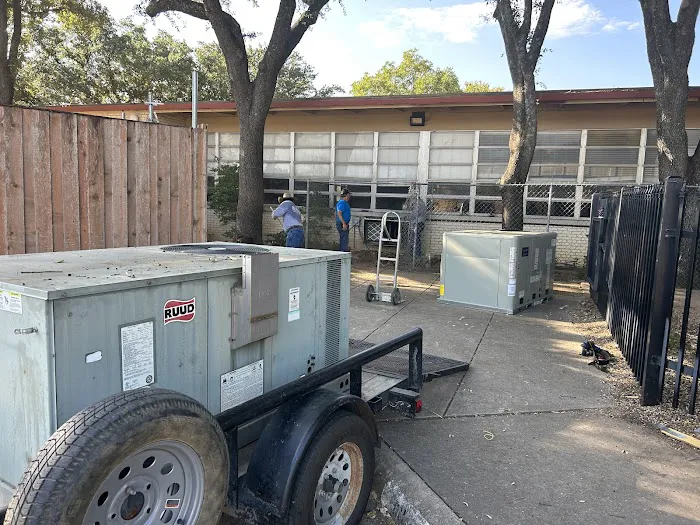 The Go 2 Guys Heating & Air Picture 4