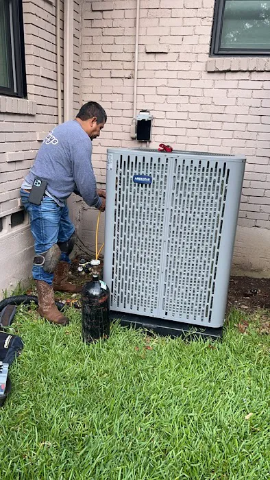 The Go 2 Guys Heating & Air Picture 9