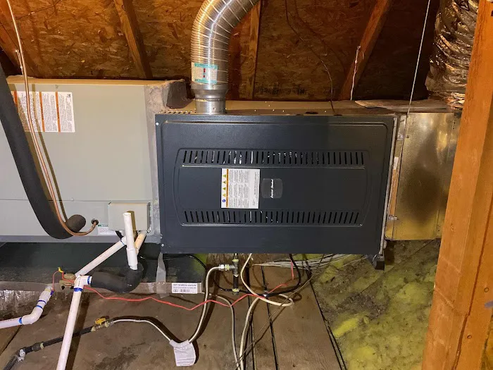 DT Air Conditioning & Heating Picture 4