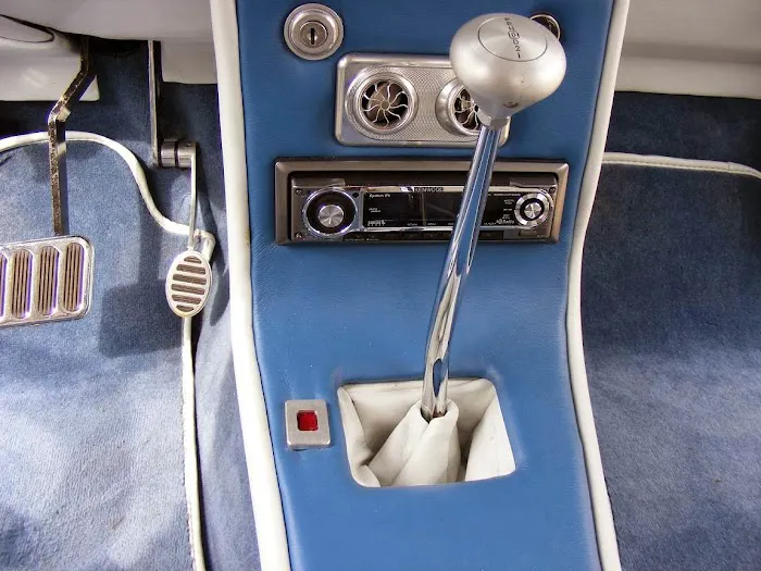 Auto A/C & Electrical Specialist Picture 3