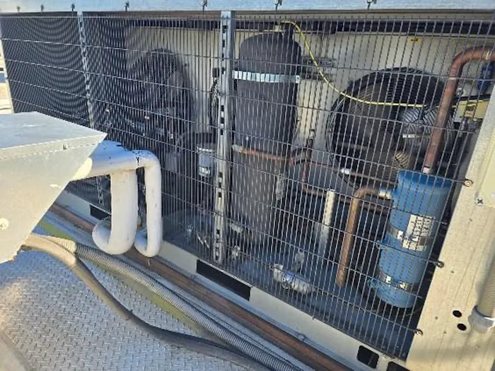 Too Cool Contractor Picture 2