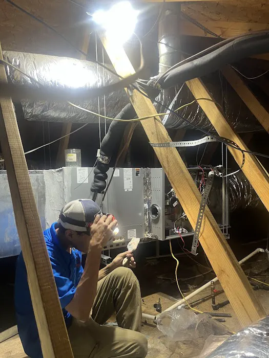 Cogburn's Heating & Air Conditioning Picture 5