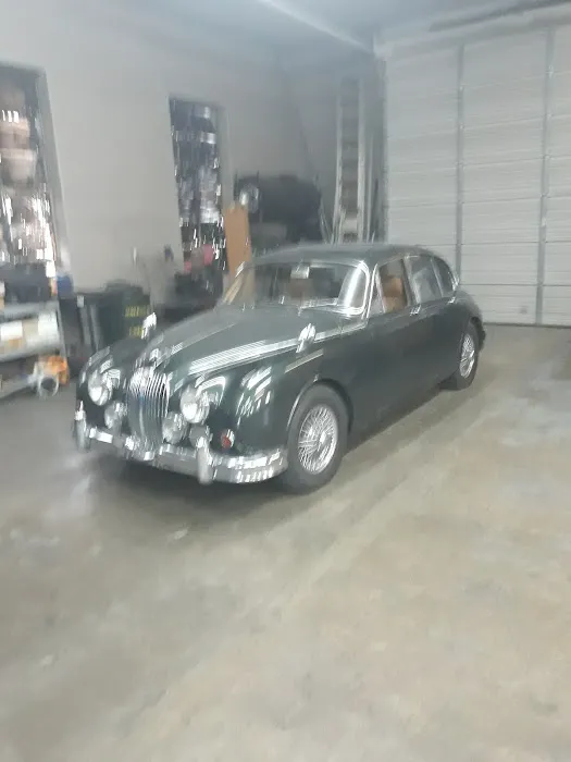 Terry's Car Care Center Picture 2