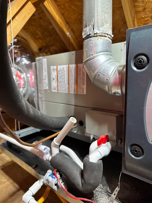 Christmas Air Conditioning and Plumbing Picture 9