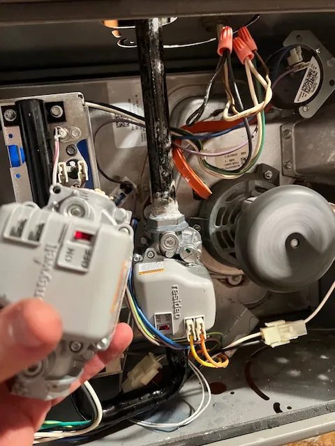 Entire Air Solutions Picture 10