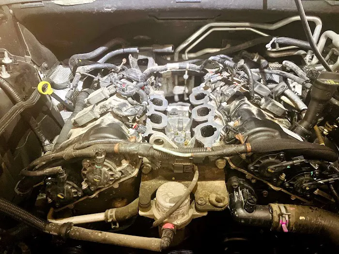 Sanchez Auto Clinic Picture 3