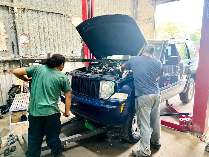 Sanchez Auto Clinic Picture 2