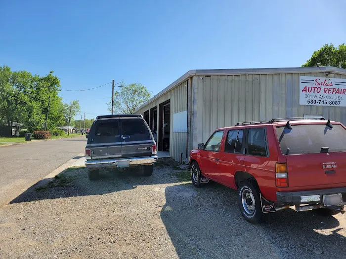 SALAS AUTO REPAIR Picture 6