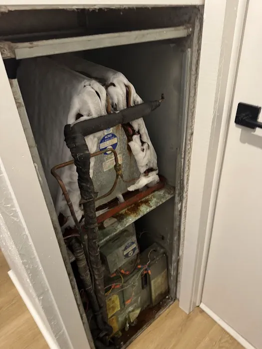 Lake Life Heating Air & Refrigeration Picture 4