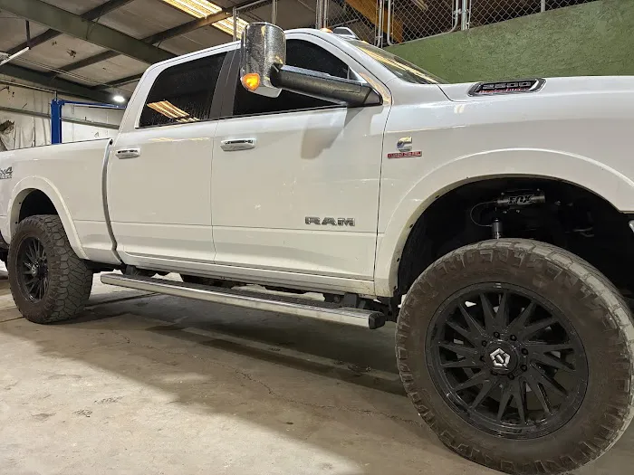 T&b mechanical solutions Picture 6