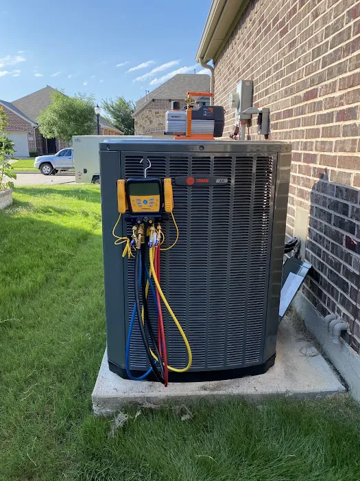 MAJANO'S AIR CONDITIONING AND HEATING Picture 5