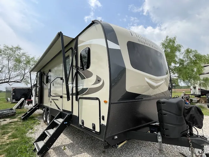 Slim’s RV Service Picture 4