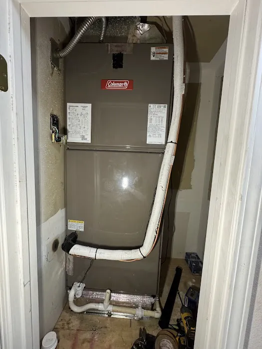 CLARK HVAC Picture 9