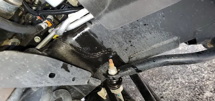 Pit Pros Quick Lube Picture 2