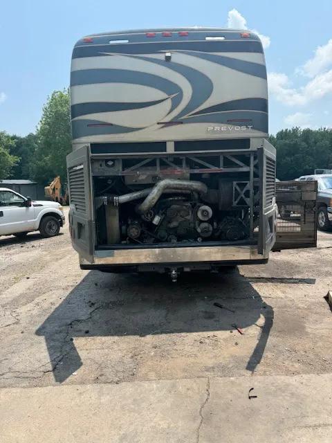 Highway 64 Truck and Trailer Repair Picture 9