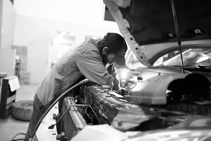 Jon's Service Center Picture 8