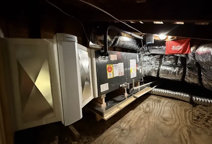 Quality Cooling & Heating Picture 10