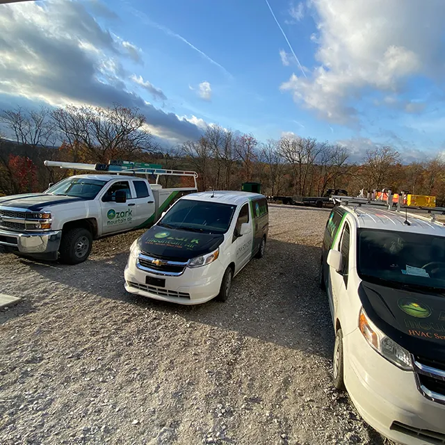 Ozark Mountain Air Picture 5