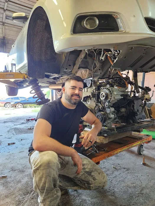 Benson's Auto LLC Picture 1