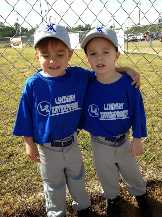 G. Lindsay Enterprises LLC Picture 7