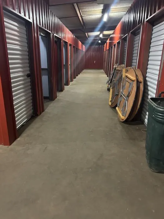 G. Lindsay Enterprises LLC Picture 3