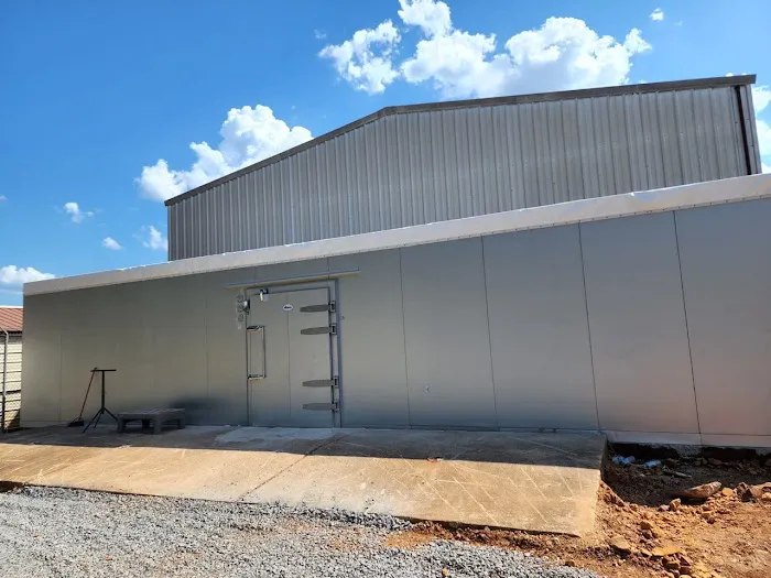 Mills Commercial Refrigeration Picture 4