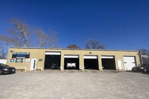 Auto Service Center